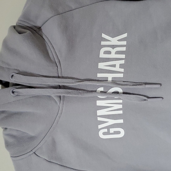 SOLD - Gymshark crop hoodie - Picture 2 of 5